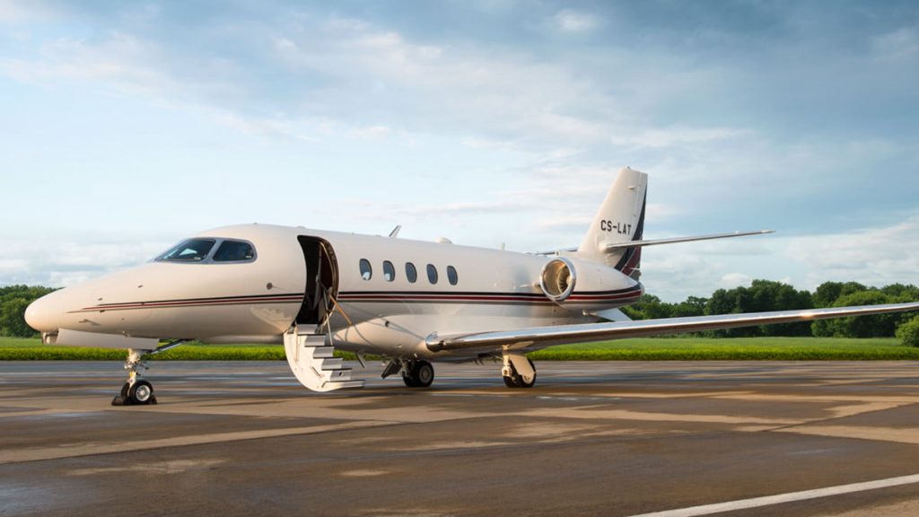 Private Jet