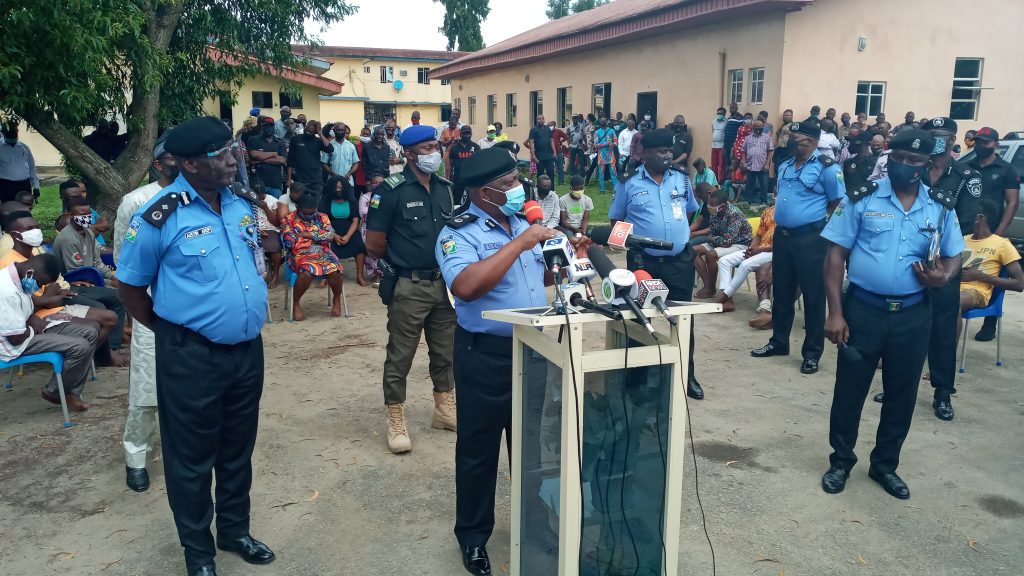 CP Imohimi Edgal addressing the press