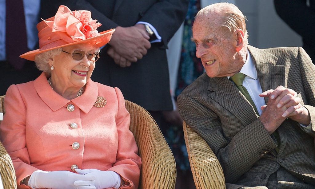 Queen Elizabeth, Prince Philip straightnews