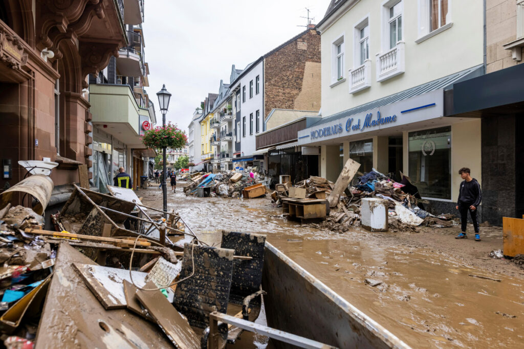 Floods-hit area straightnews