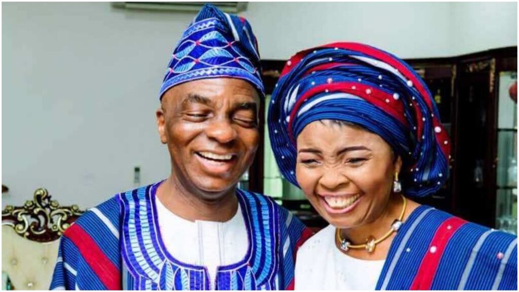 Bishop David Oyedepo, Wife straightnews