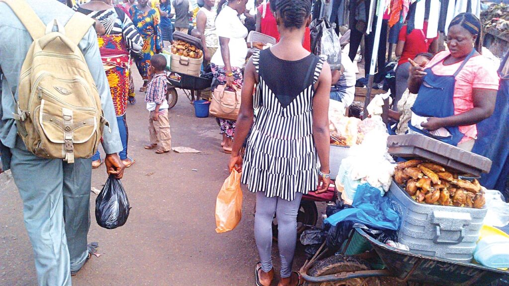 Street trading in Uyo straightnews