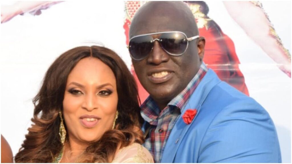 ‘I am sorry’ Gospel artiste, Sammie Okposo, Apologises to wife after cheating Gospel singer Sammie Okposo and wife, Ozioma - Straightnews