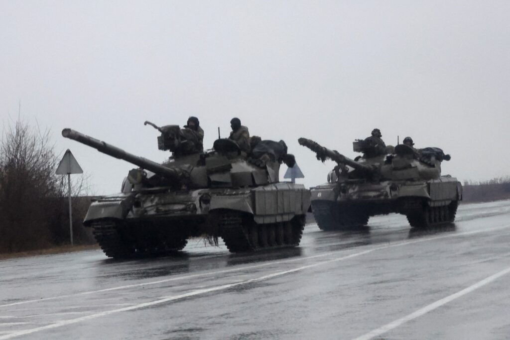 Russian tanks- straightnews