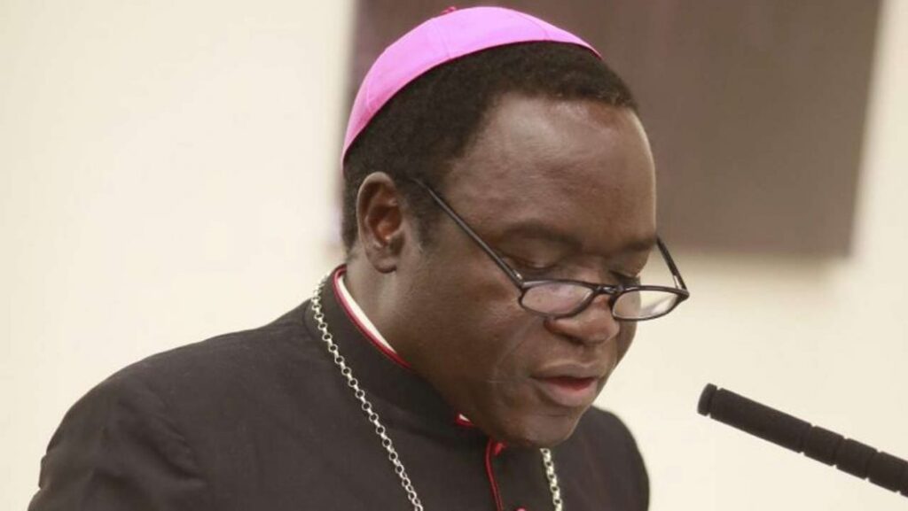 Bishop Matthew Kukah challenged Presidential spokesmen to debate on national issues- Straightnews