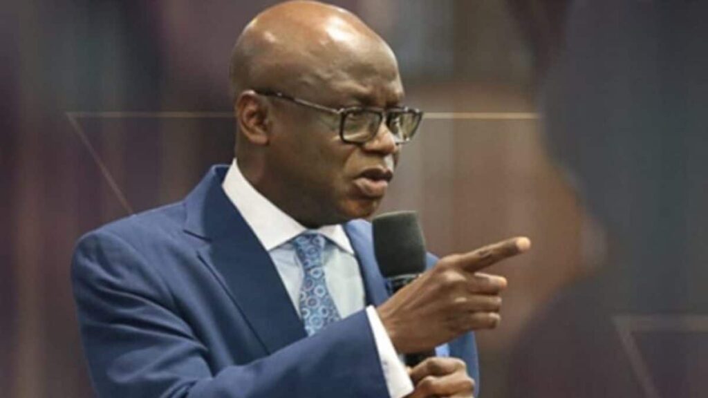 Pastor Tunde Bakare reversed curse against Igbo on rulership- Straightnews