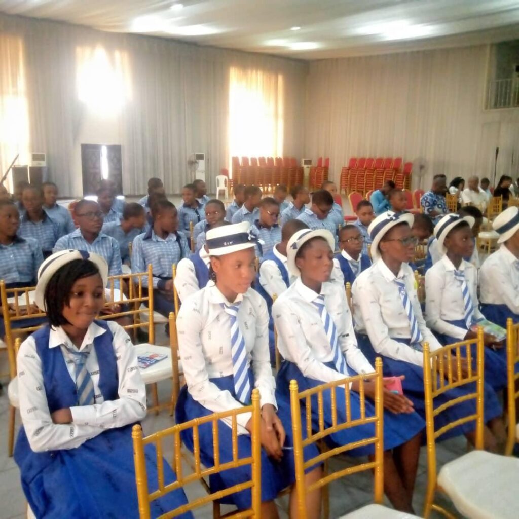 Apostolic Faith Secondary School, Ikot Enwang in Ikot Ekpene that won the maiden Uyo Book Club Quiz competition Gold Cup- Straightnews