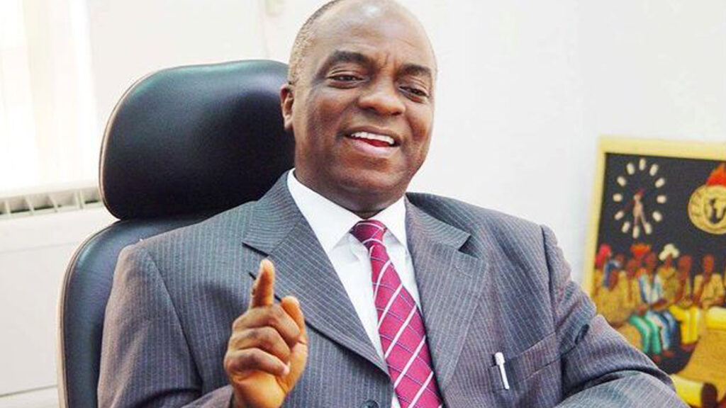 Bishop David Oyedepo - straightnews