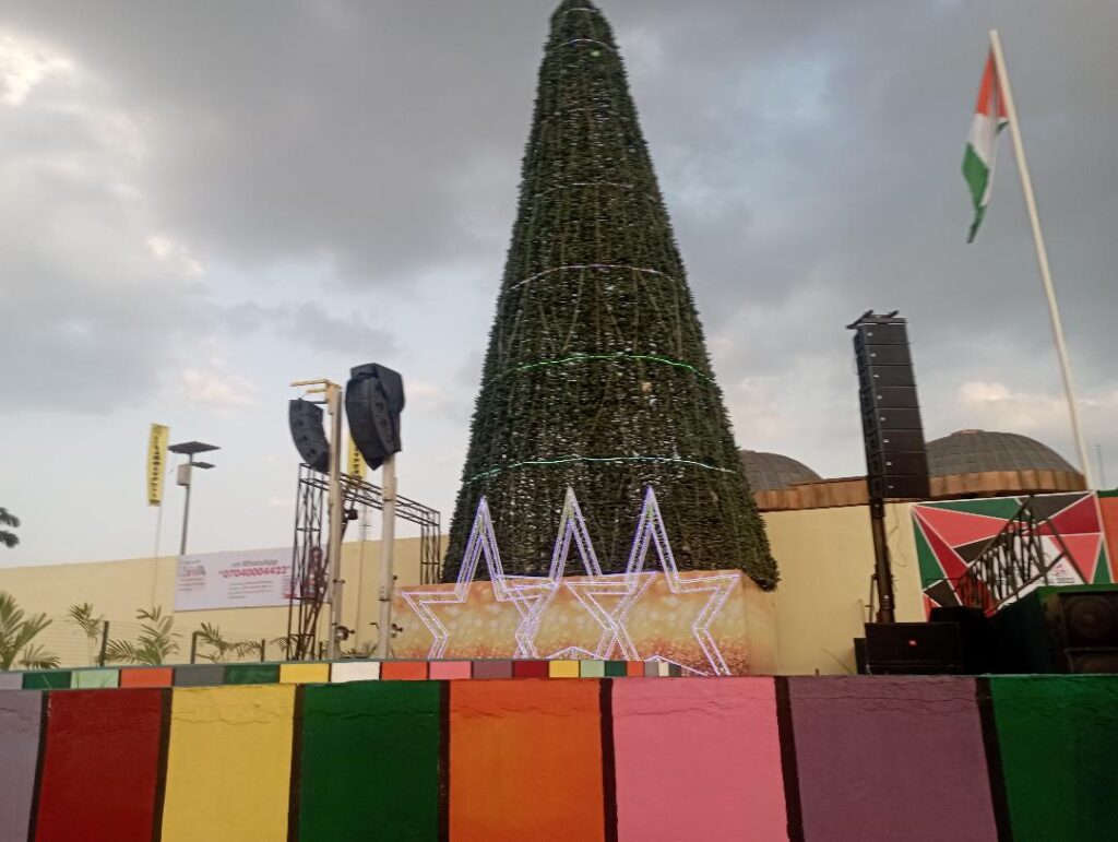 2022 Akwa Ibom Xmas Carols Festival tree- Straightnews