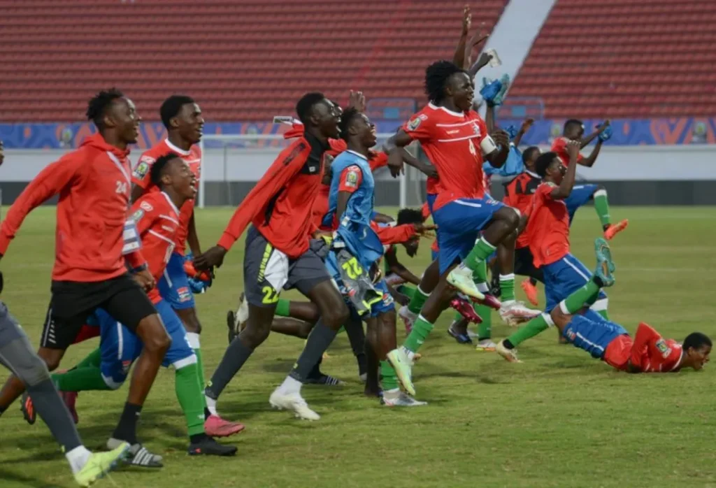 Gambian soccer stars celebrating victory over Flying Eagles - Straightnews