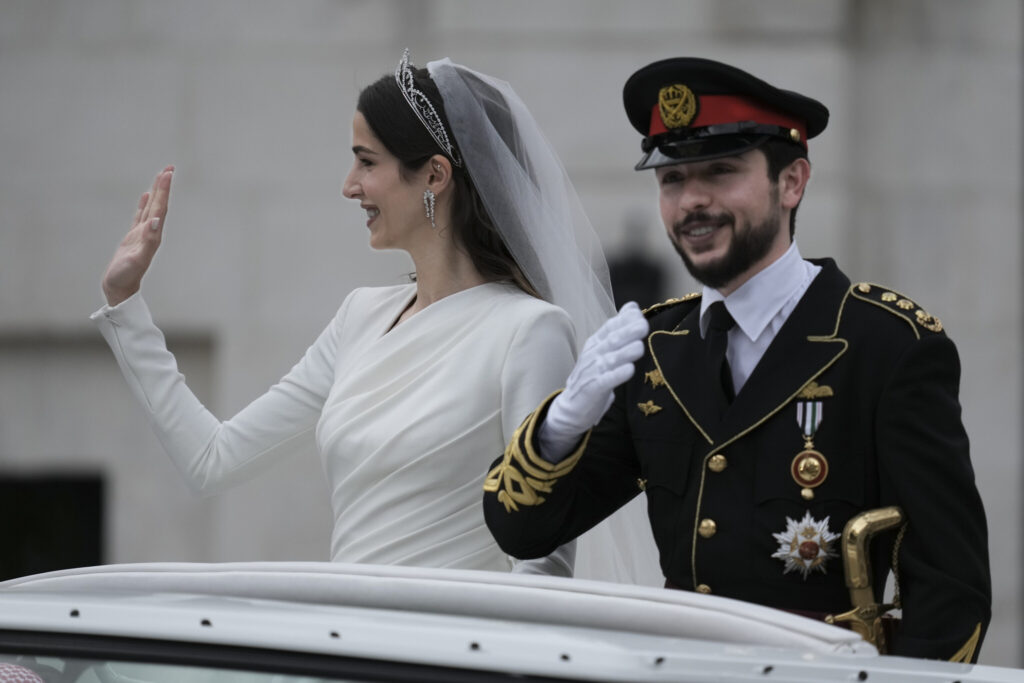 Jordan's crown Prince Hussein marries Saudi scion - straightnews