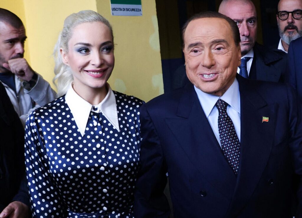 Paolo, Italy's former prime minister-Silvio Berlusconi - Straightnews