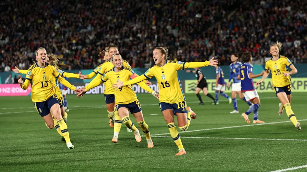 Sweden qualify for Women's World Cup semi-finals - Straightnews