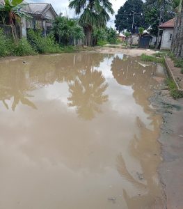 Deplorable Ayadehe Road in Itu - Straightnews