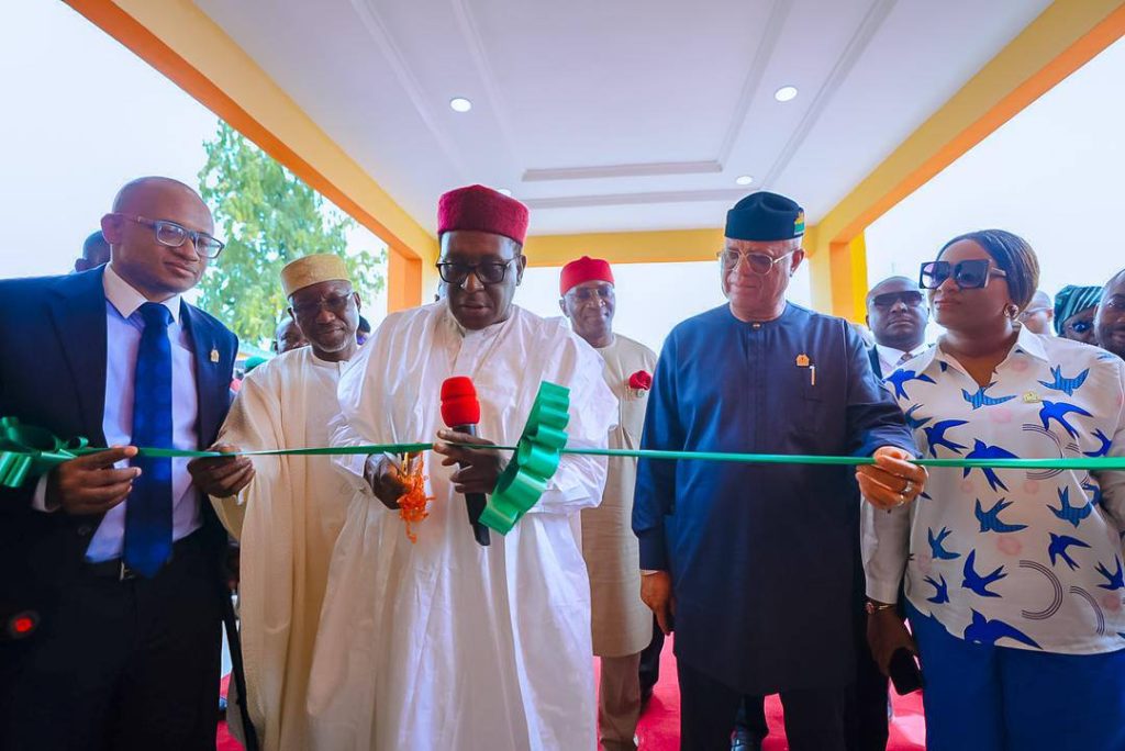 Don’t divert state hospital Ambulances for burials- Governor warns Prof. Ali Pate flanked by Gov Umo Eno on the left and Obongemem Ekperikpe Ekpo on the right - Straightnews