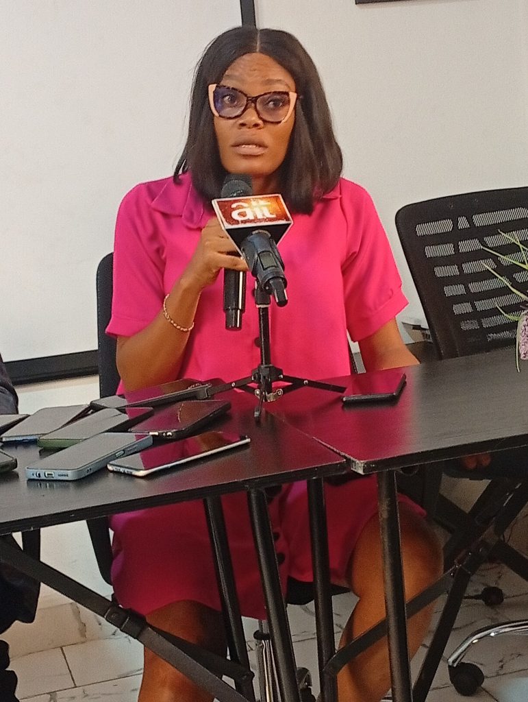 Ifiok Umoren addressing the press in Uyo - Straightnews