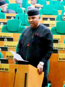 Rt. Hon. Unyime Idem presenting the motion - Straightnews