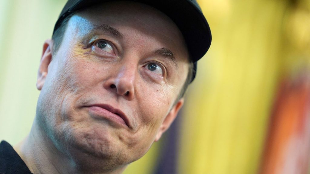 Elon Musk to become a trillionaire - Straightnews