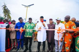 Governor Umo Eno inaugurates General Hospital Ukanafun - Straightnews