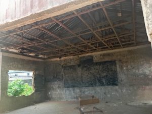 One of the dilapidated classrooms in the school- Straightnews