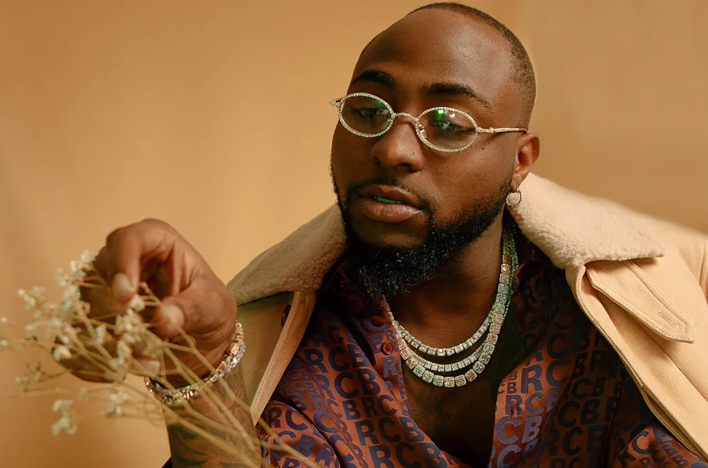 Davido faces N1b lawsuit - Straightnews