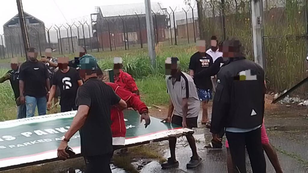 Seplat Showdown: Police arrest four, launch manhunt for fleeing suspects Seplat signpost pulled down - Straightnews