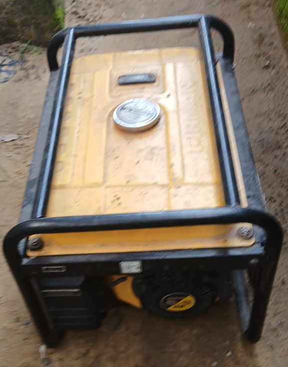 Police Smash Robbery Gang, Arrest three Suspects in Uyo Generator, one of the recovered stolen items - Straightnews