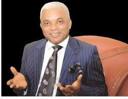 Eyiboh’s Suspension Saga: Court Order, Forgery Allegation Rock APC and Members Rt. Hon. Eseme Eyiboh - Straightnews