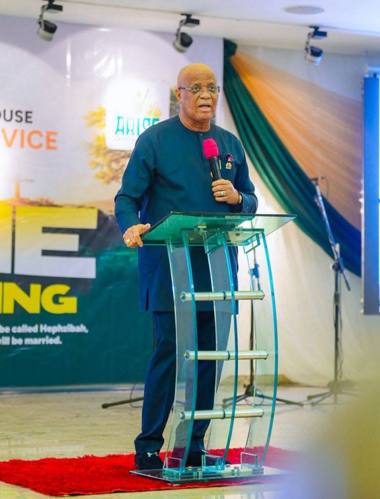 Governor Umo Eno - Straightnews