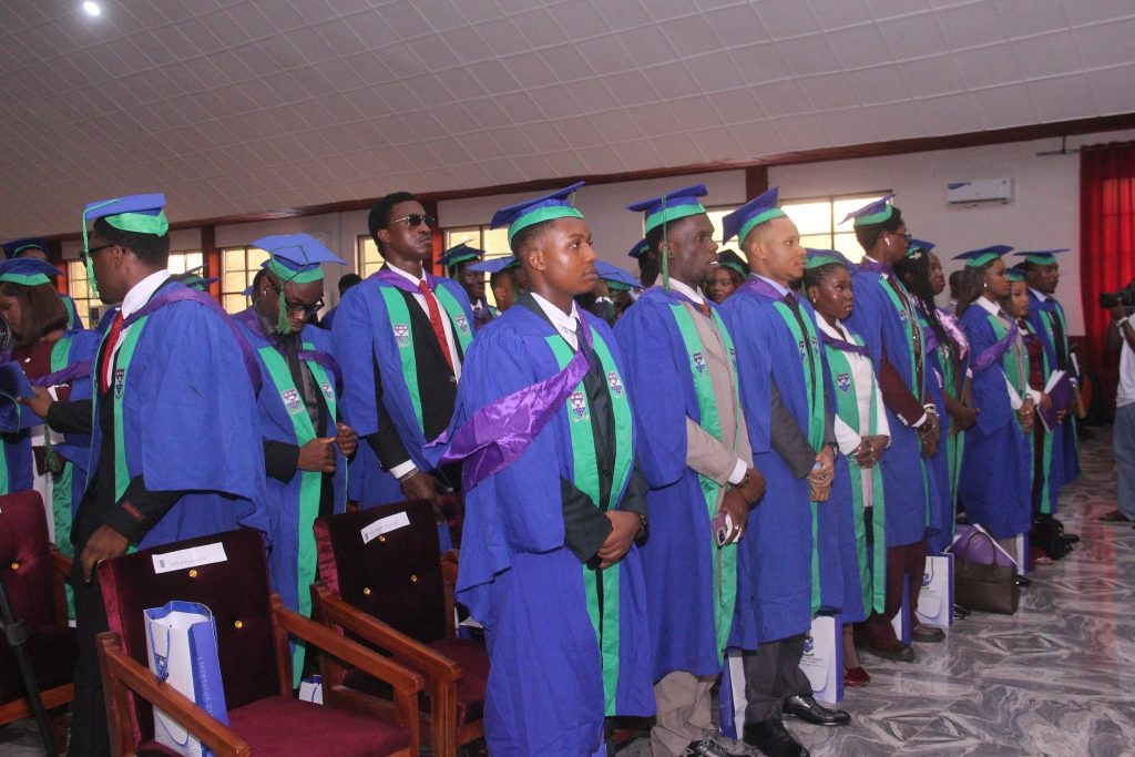 Graduands of Topfaith University - Straightnews